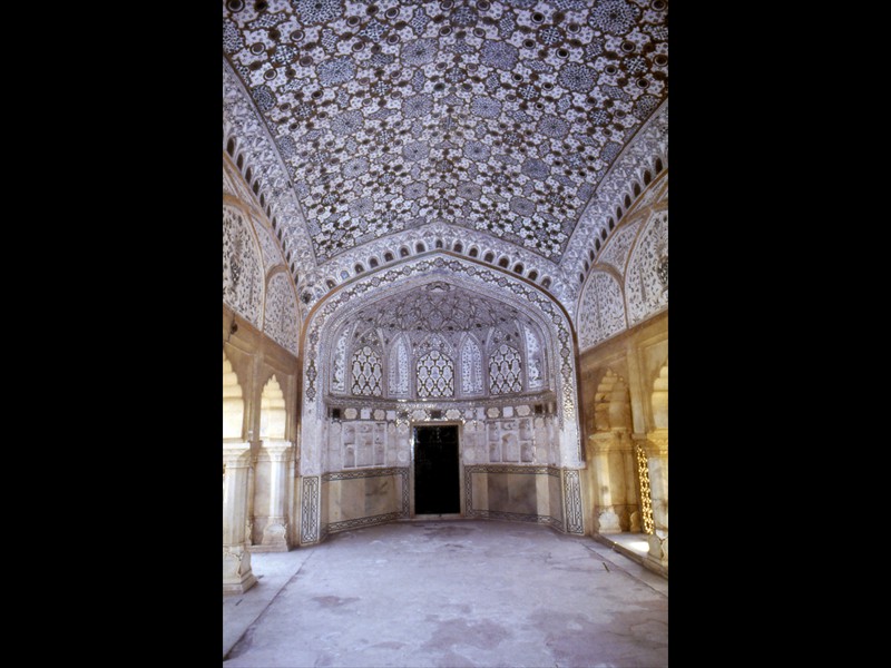 La veranda del Diwan-i-Khas palazzo degli specchi